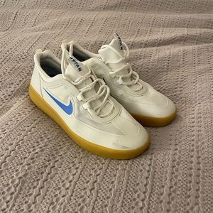 NIKE SB Nyjah Free 2 Skate Shoes